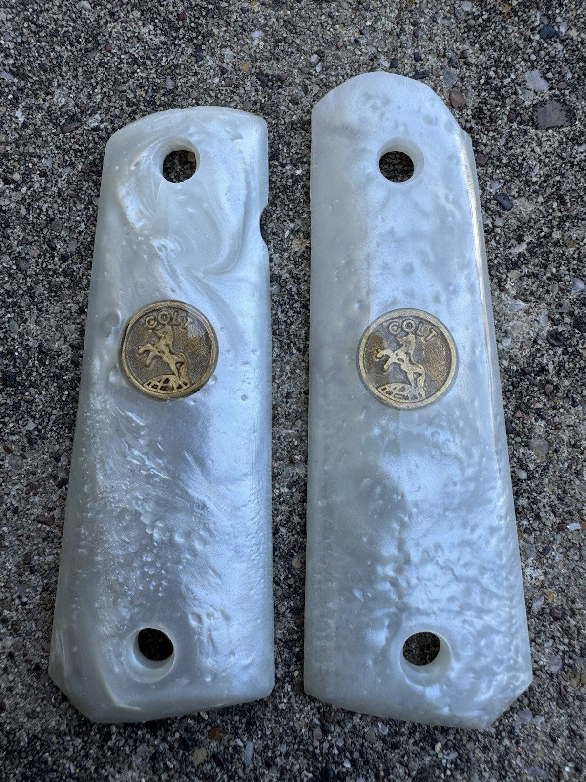 1911 45 38 Super Full Size Resin Gold Colt Coin Gun Pistol Grip Cachas