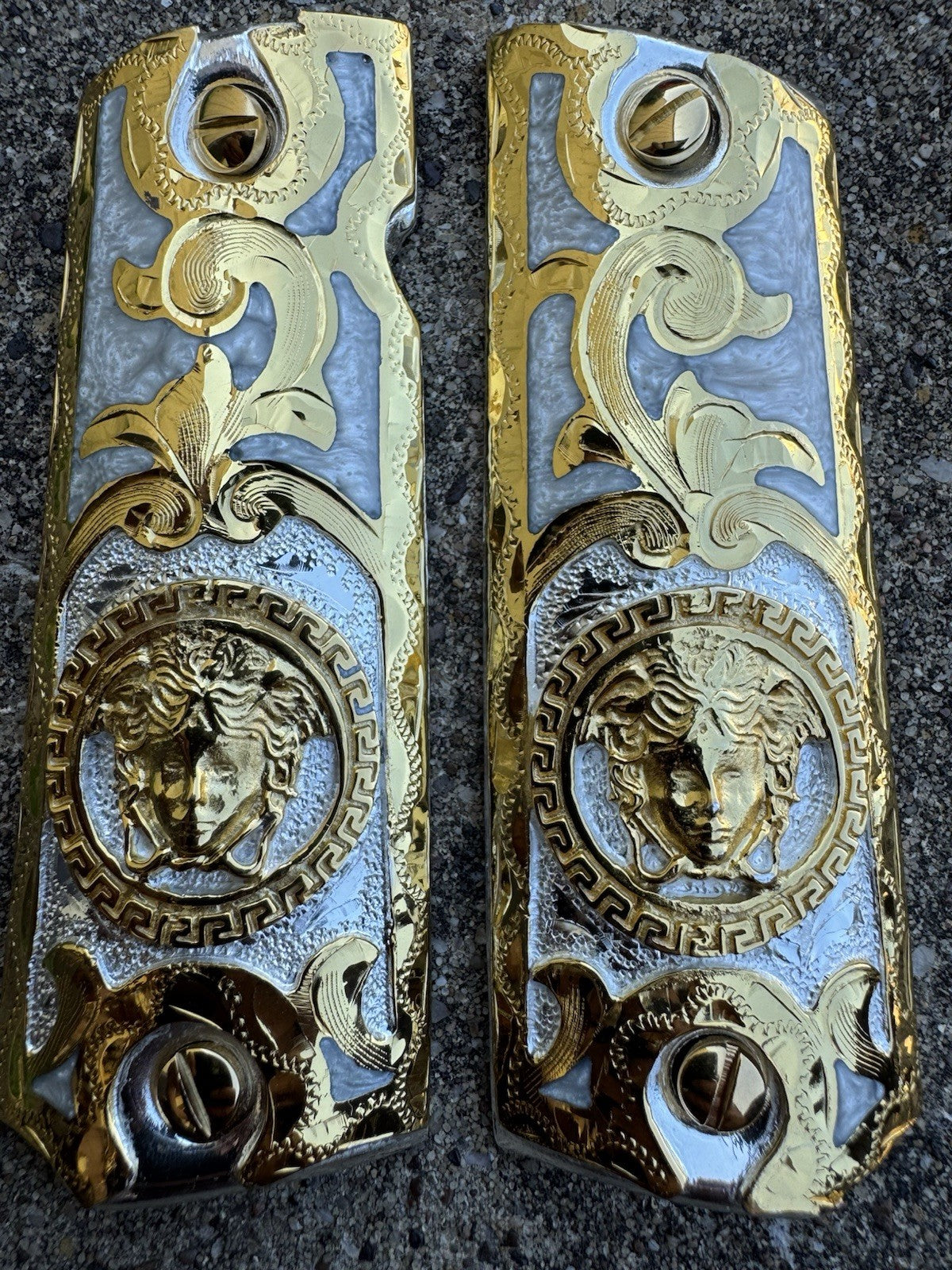 1911 45 38 Super Versace Full Size Gold Gun Pistol Grip Cachas & 24K Screws