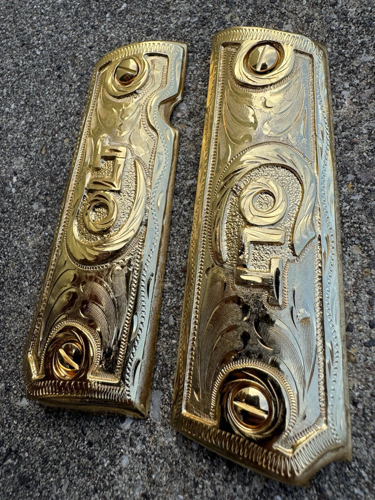 1911 45 38 Super Full Size Colt Gold Gun Pistol Grip Cachas & 24K Screws