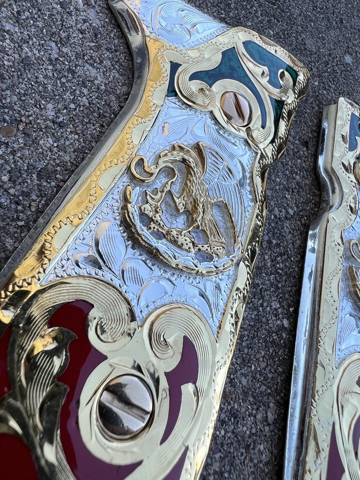 Beretta 92FS Mexican Eagle Cachas Gold Plated Pistol Grips Custom & 24k Screws