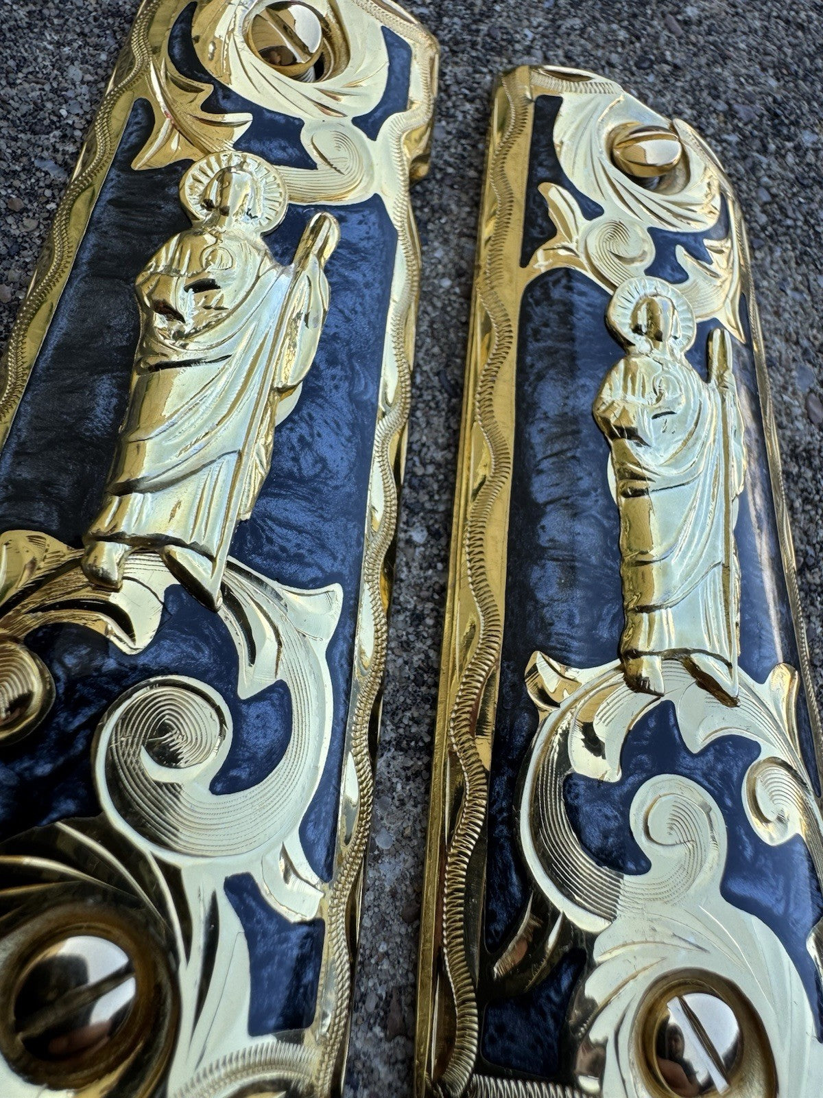 1911 45 38 Super San Judas Full Size Gold Gun Pistol Grip Cachas & 24K Screws