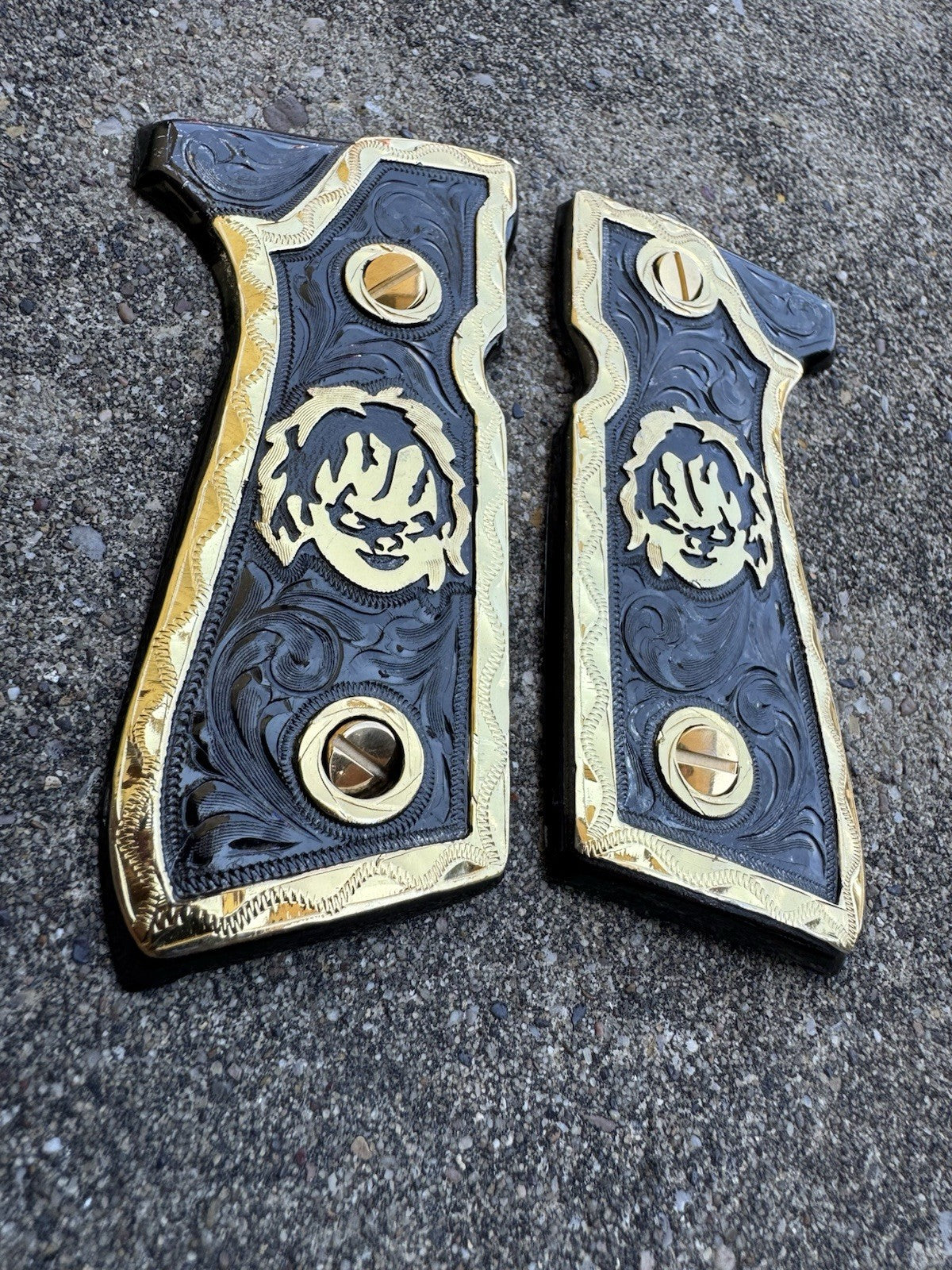 Beretta 92FS Cachas Chucky Gold Plated Pistol Custom Grips & Gold Screws