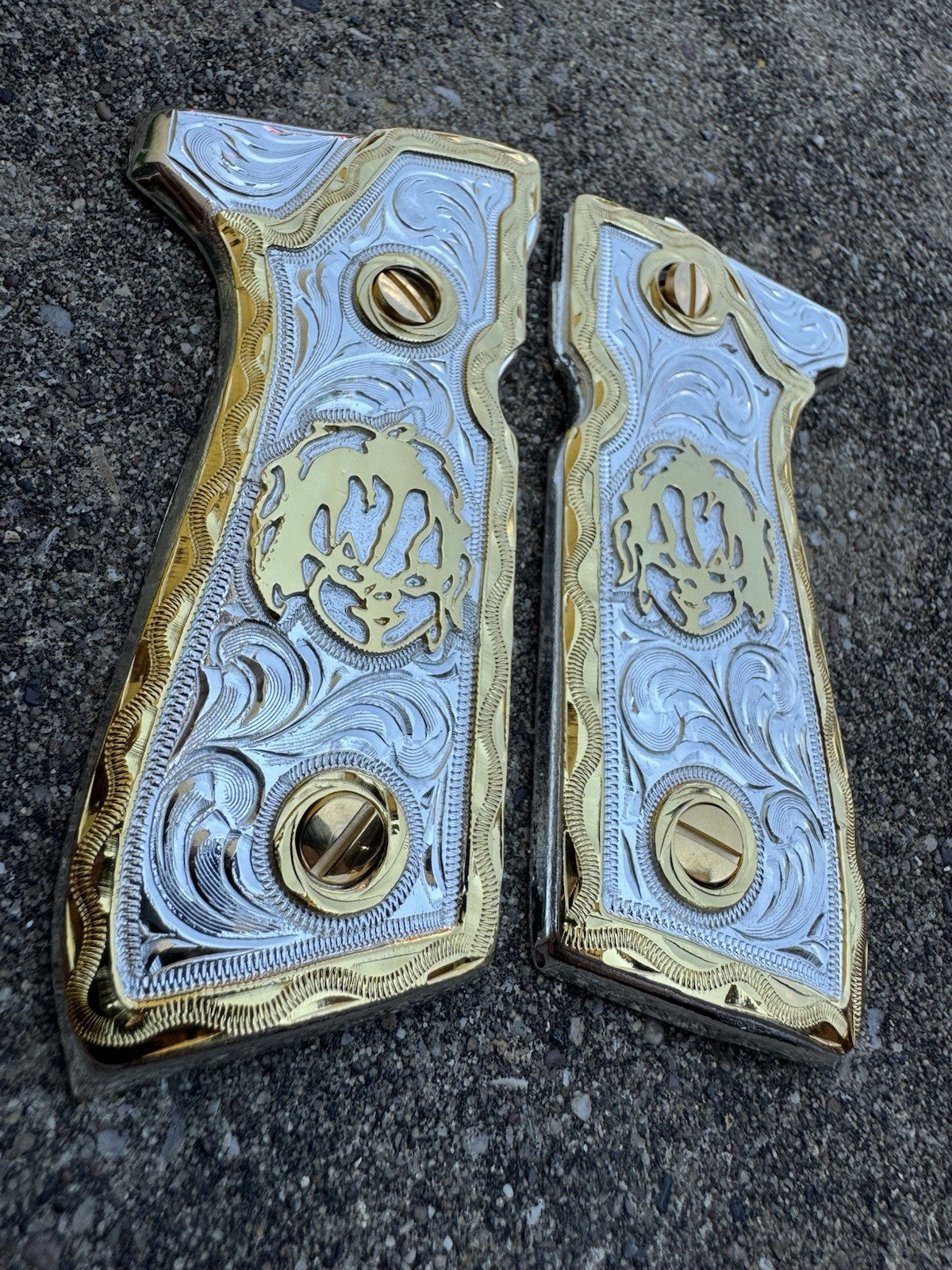 Beretta 92FS Cachas Chucky Gold Plated Pistol Custom Grips & Gold Screws