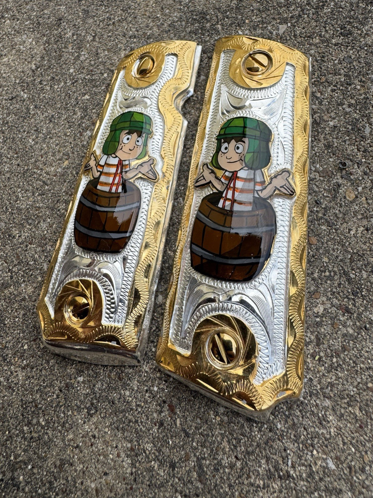 1911 45 38 Super Full Size El Chavo Gold Gun Pistol Grip Cachas & 24K Screws