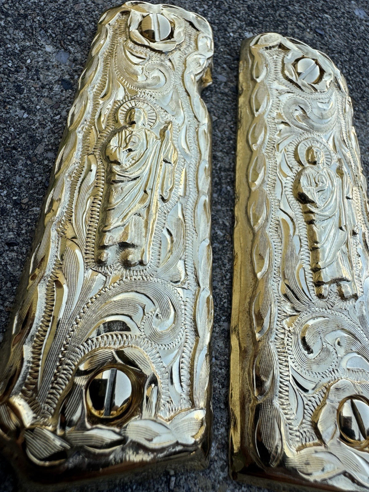 1911 45 38 Super San Judas Full Size Gold Gun Pistol Grip Cachas & 24K Screws