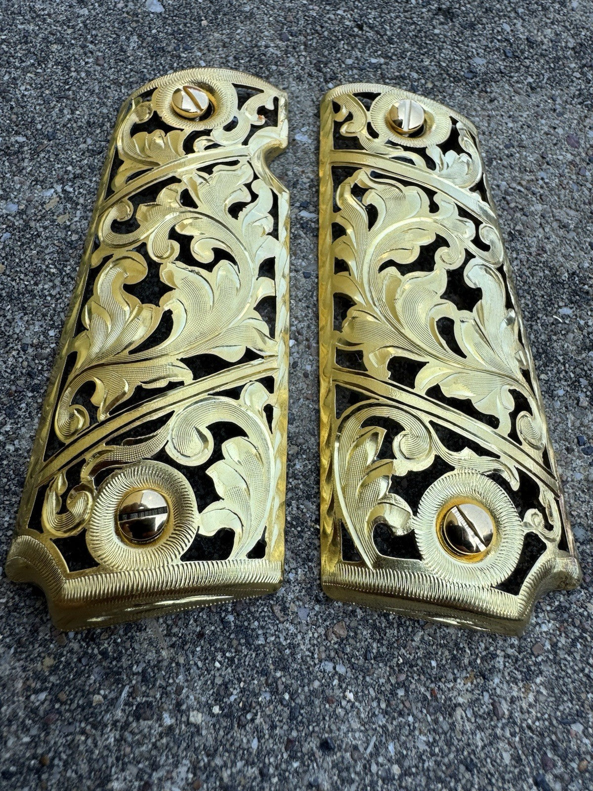 1911 45 38 Super Full Size Gold Gun Pistol Grip Cachas Chapeado & 24K Screws
