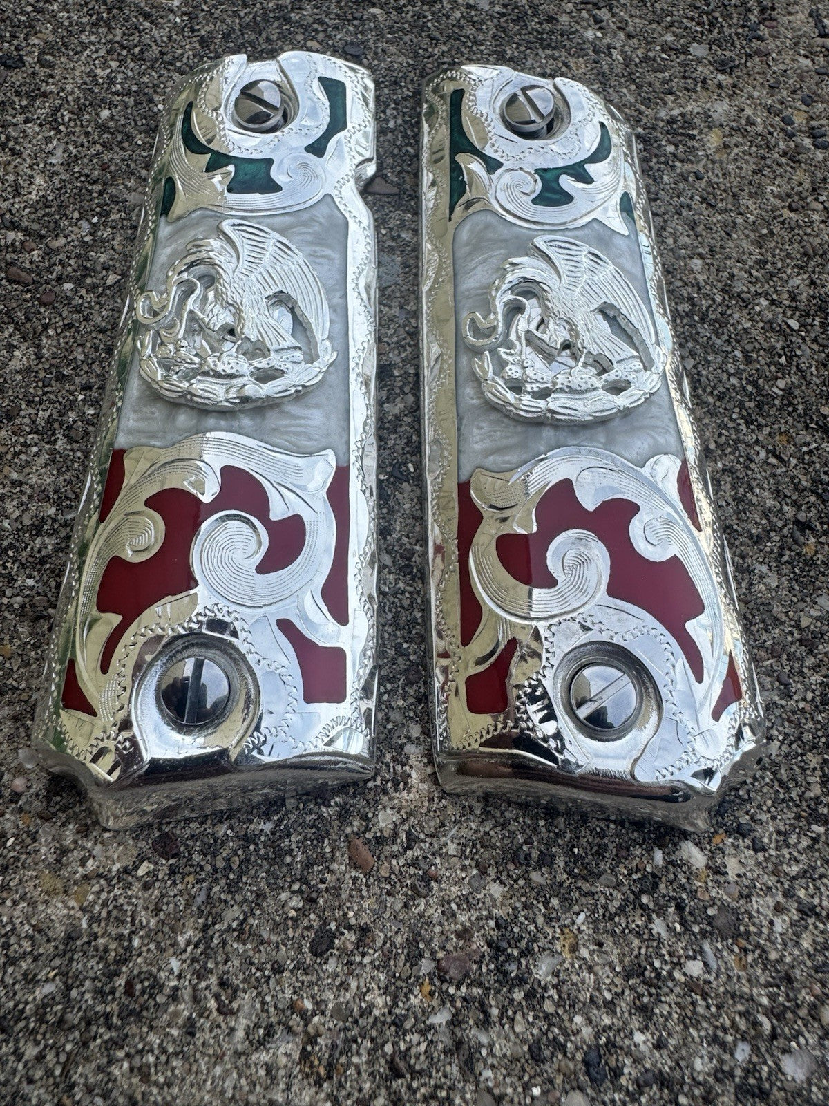 1911 45 38 Super Mexican Eagle Full Size Gun Pistol Grip Cachas & Polished Screw