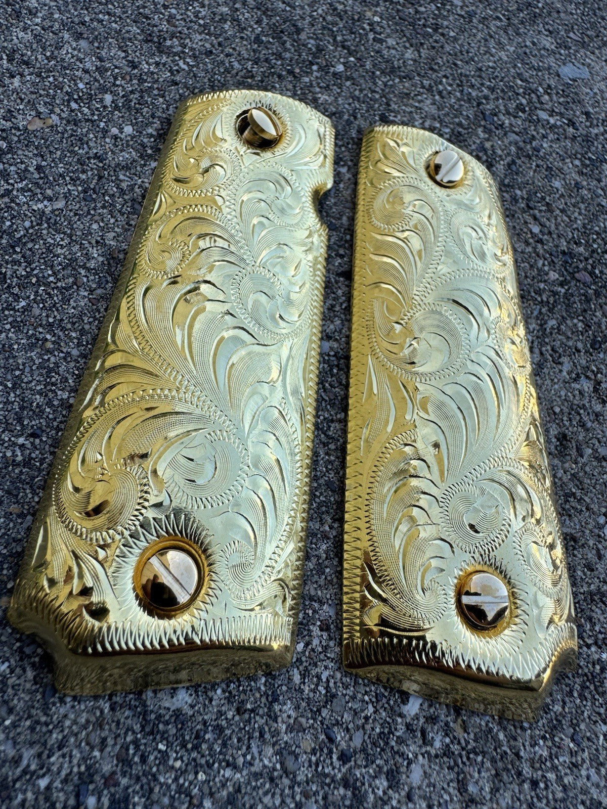 1911 45 38 Super Full Size Gold Gun Pistol Grip Cachas Chapeado & 24K Screws