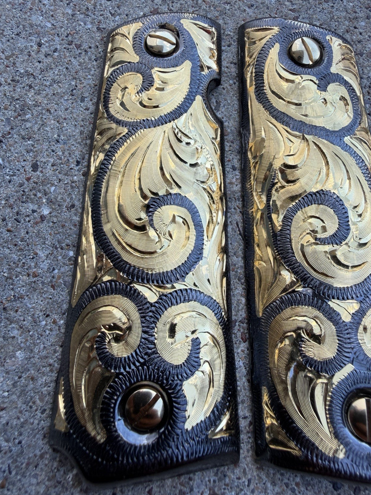 1911 45 38 Super Full Size Gold Gun Pistol Grip Cachas Chapeado & 24K Screws