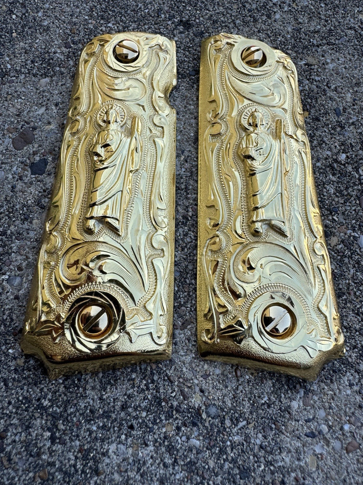 1911 45 38 Super San Judas Full Size Gold Gun Pistol Grip Cachas & 24K Screws