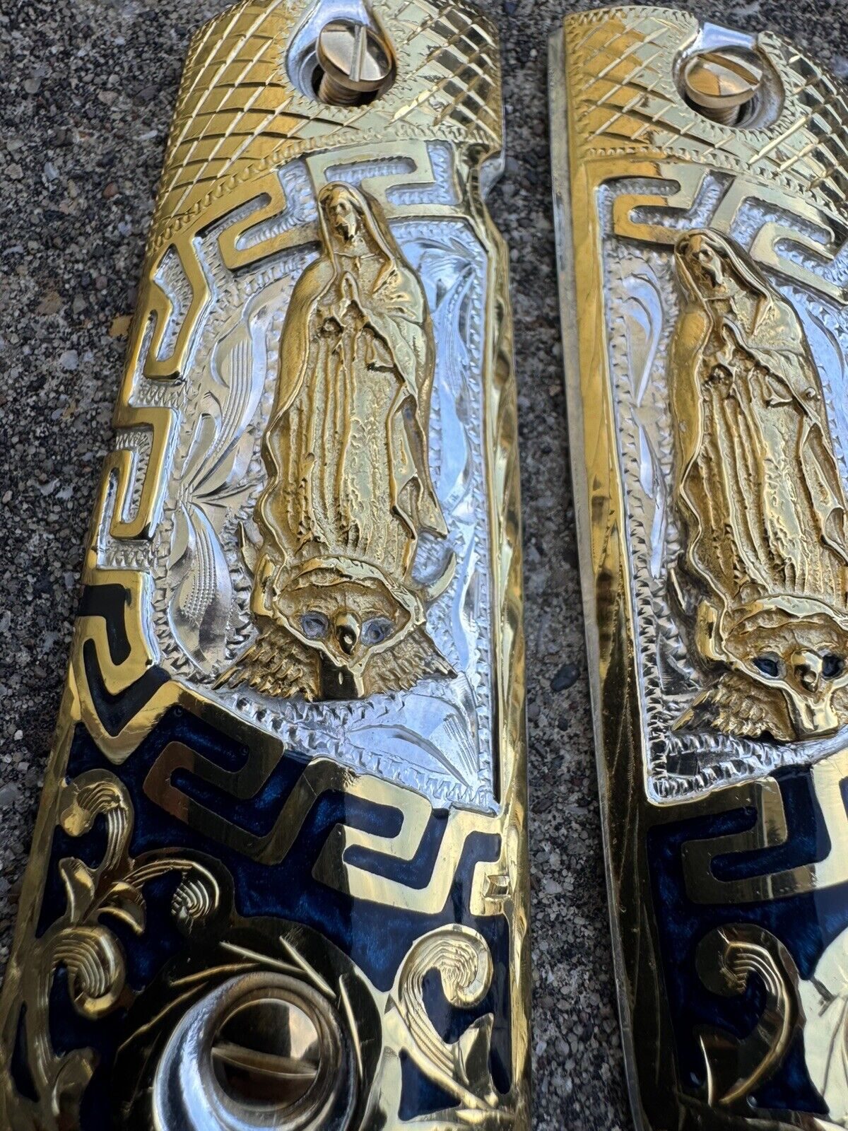 1911 45 38 Super Full Size Virgen De Guadalupe Gold Pistol Grip Cachas & Screws