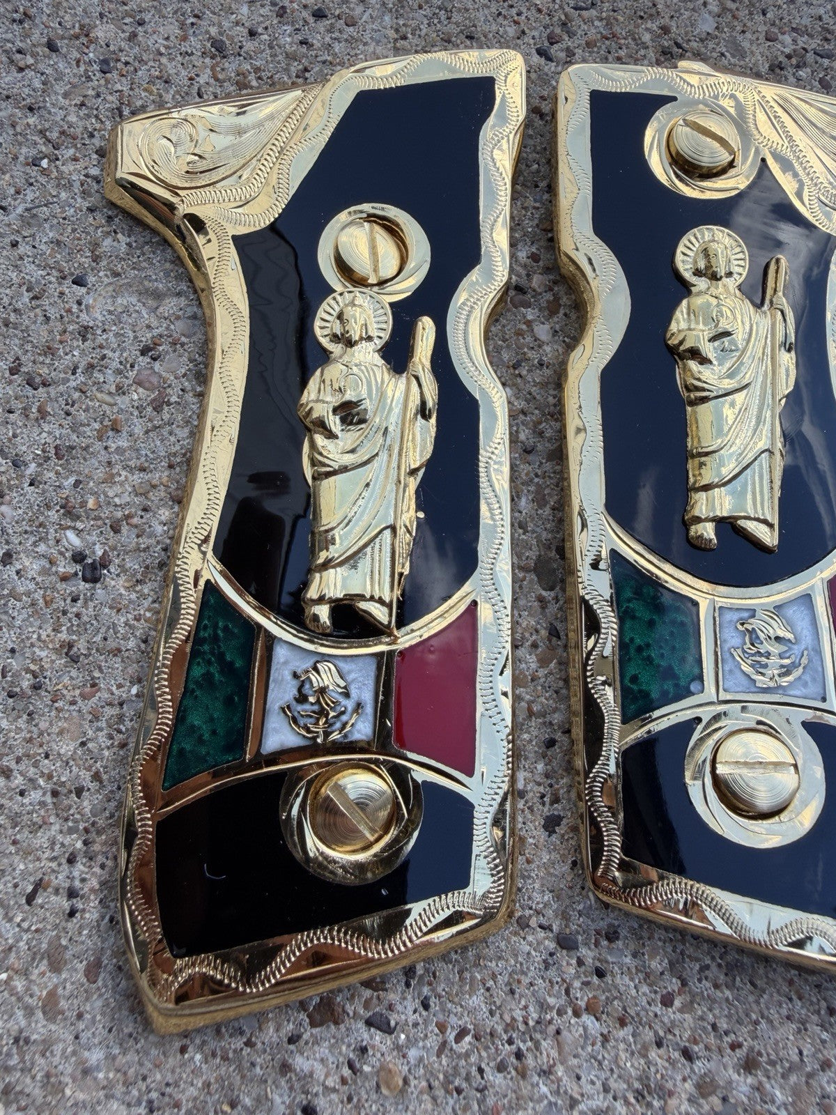 Beretta 92FS Cachas San Judas Gold Plated Pistol Custom Grips & Gold Screws