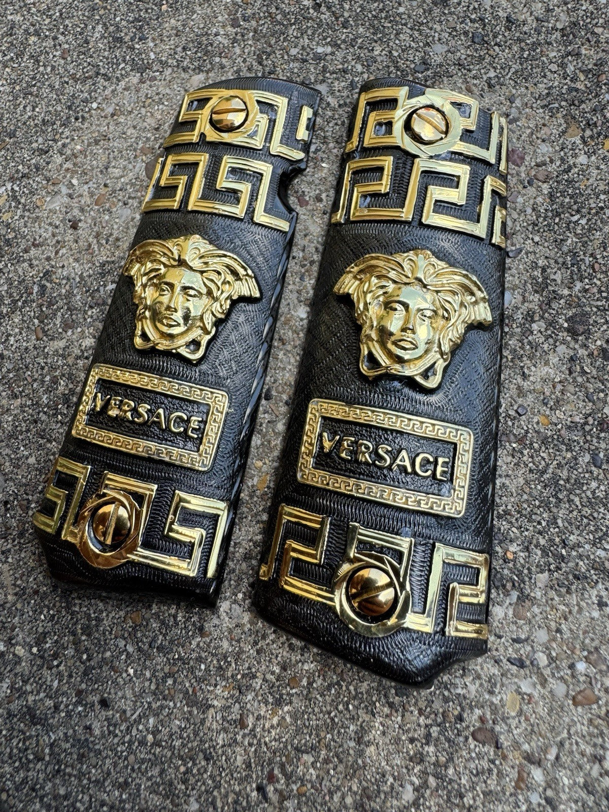 1911 45 38 Super Versace Full Size Gold Gun Pistol Grip Cachas & 24K Screws