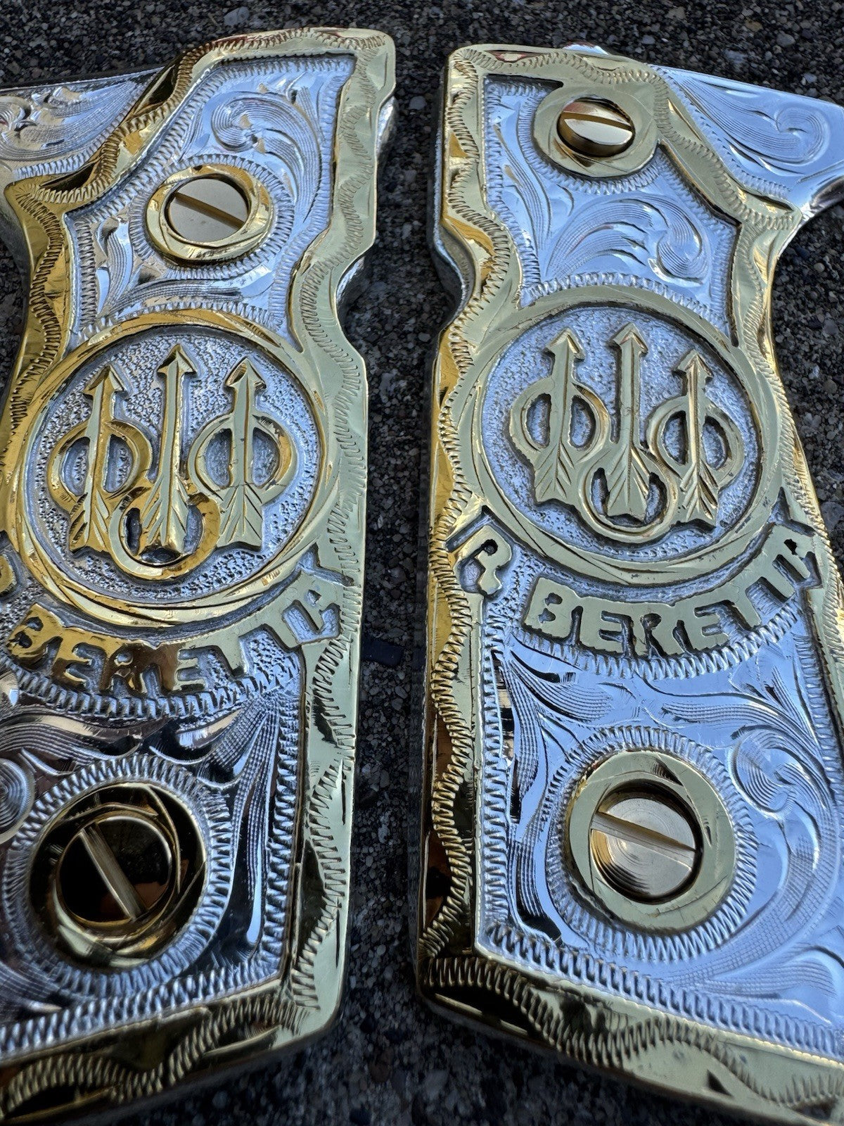 Beretta 92FS Cachas Gold Plated Pistol Custom Grips & Gold Screws