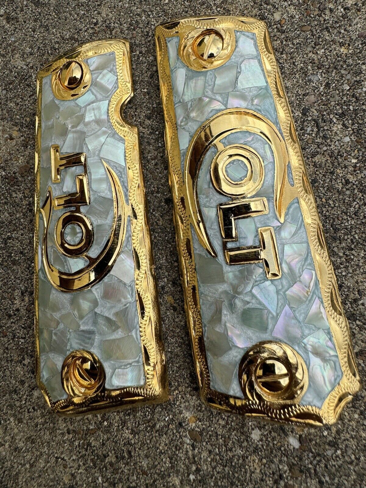 1911 45 38 Super Full Size COLT Gold Gun Pistol Grip Cachas & 24K Screws