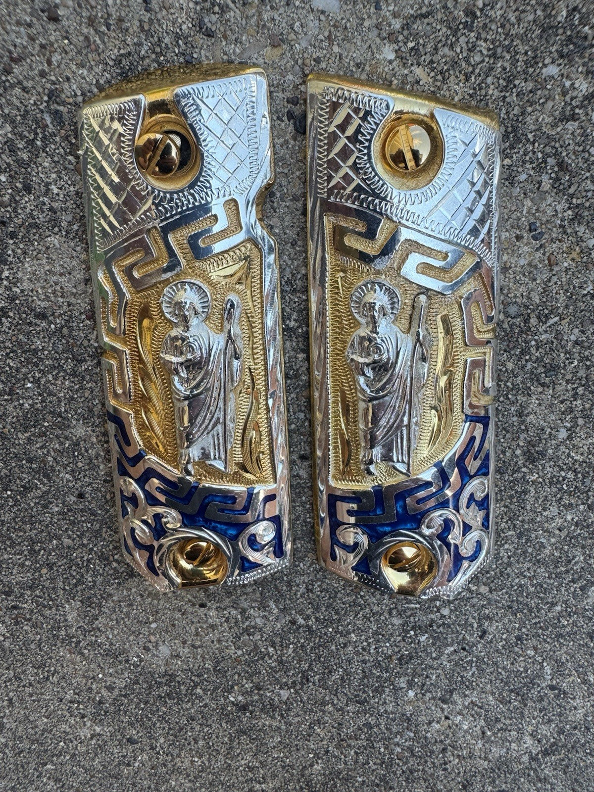 1911 45 38 Super San Judas Full Size Gold Gun Pistol Grip Cachas & 24K Screws