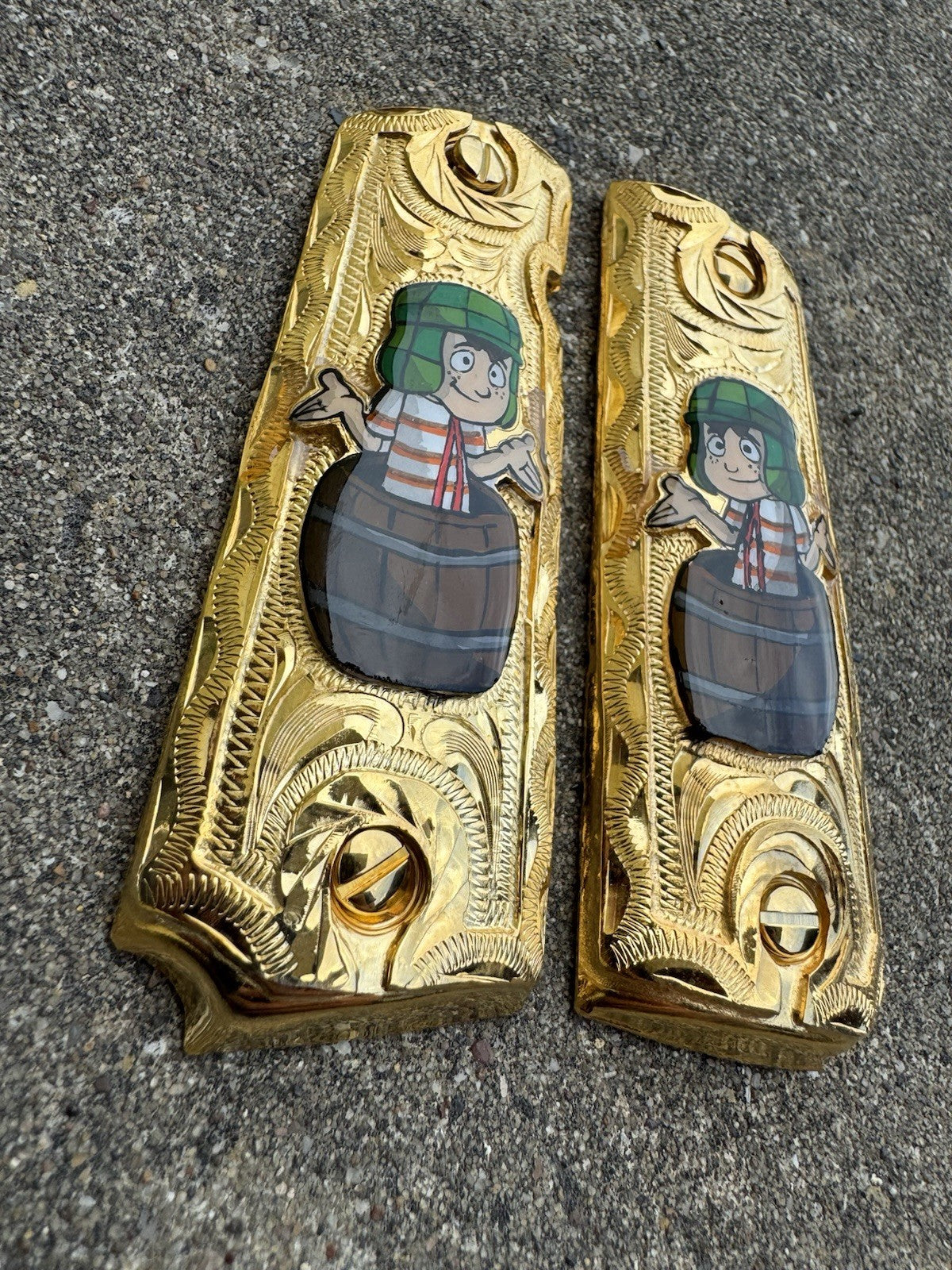 1911 45 38 Super Full Size El Chavo Gold Gun Pistol Grip Cachas & 24K Screws
