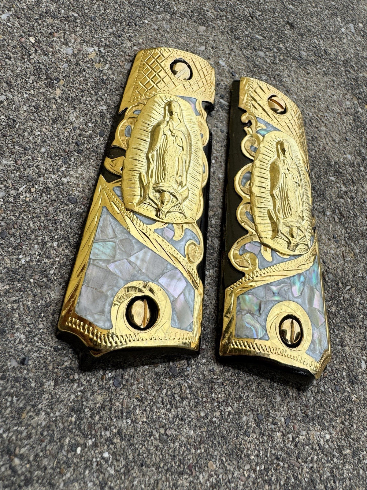 1911 45 38 Super Full Size Virgen De Guadalupe Gold Gun Grip Cachas & 24K Screws