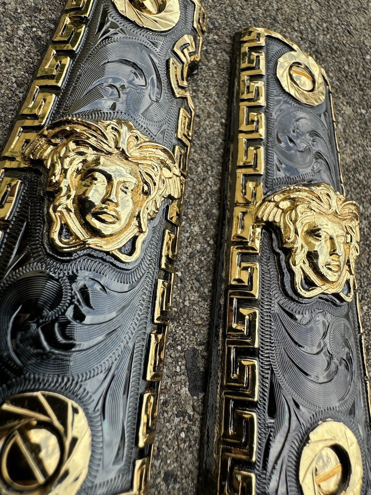 1911 45 38 Super Full Size Versace Gold Gun Pistol Grip Cachas & 24K Screws