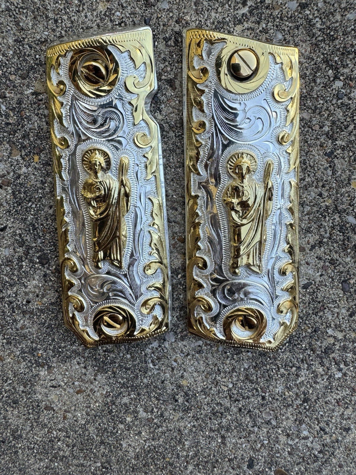 1911 45 38 Super San Judas Full Size Gold Gun Pistol Grip Cachas & 24K Screws