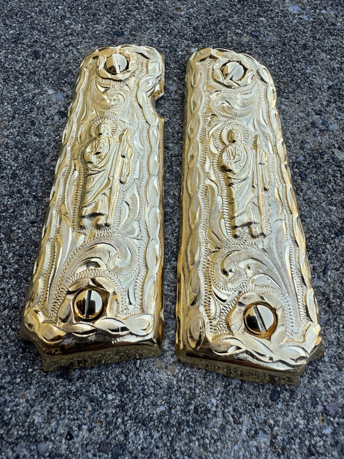 1911 45 38 Super San Judas Full Size Gold Gun Pistol Grip Cachas & 24K Screws
