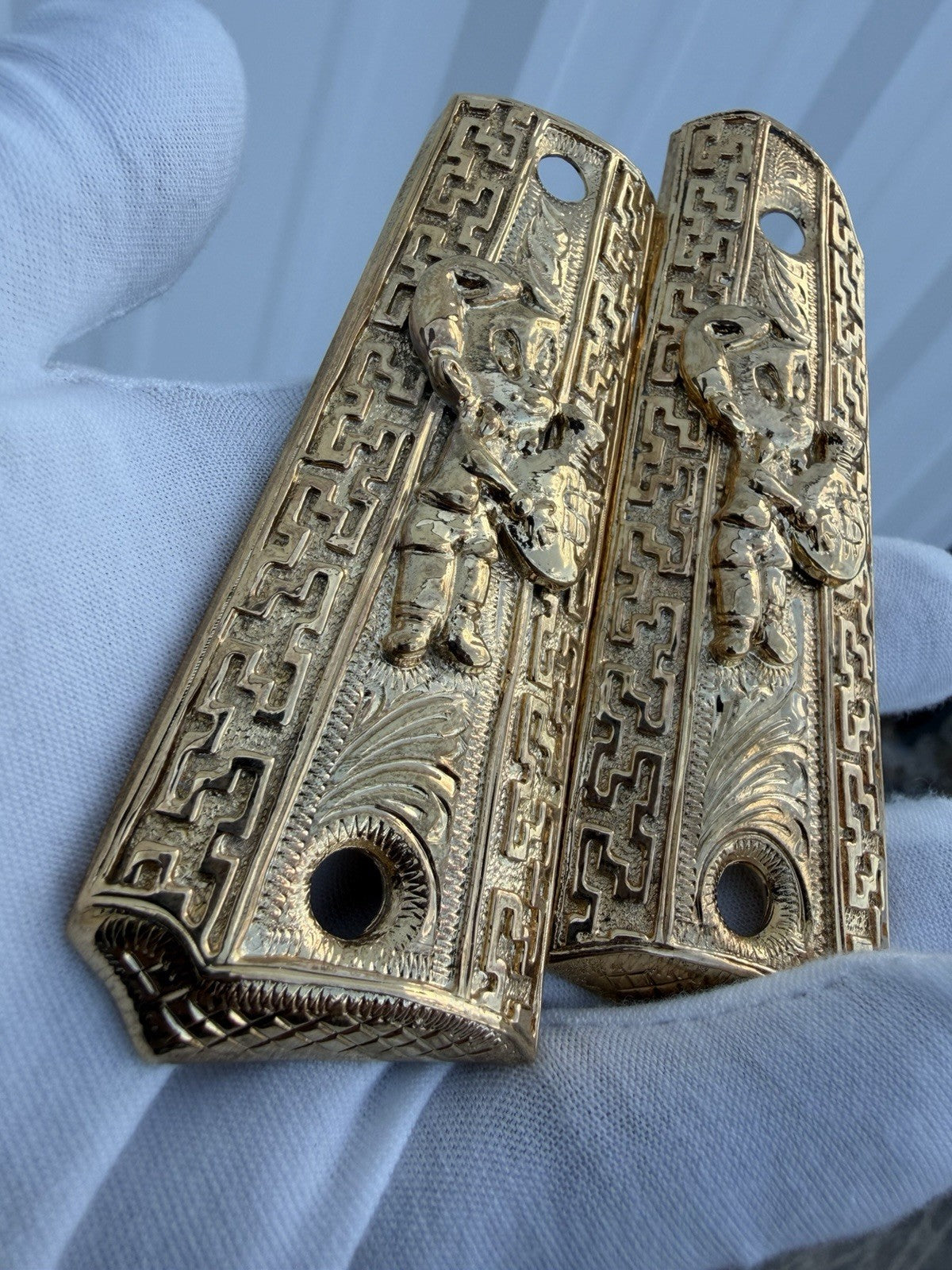 1911 45 38 Super Full Size Gold Gun Pistol Grip Cachas