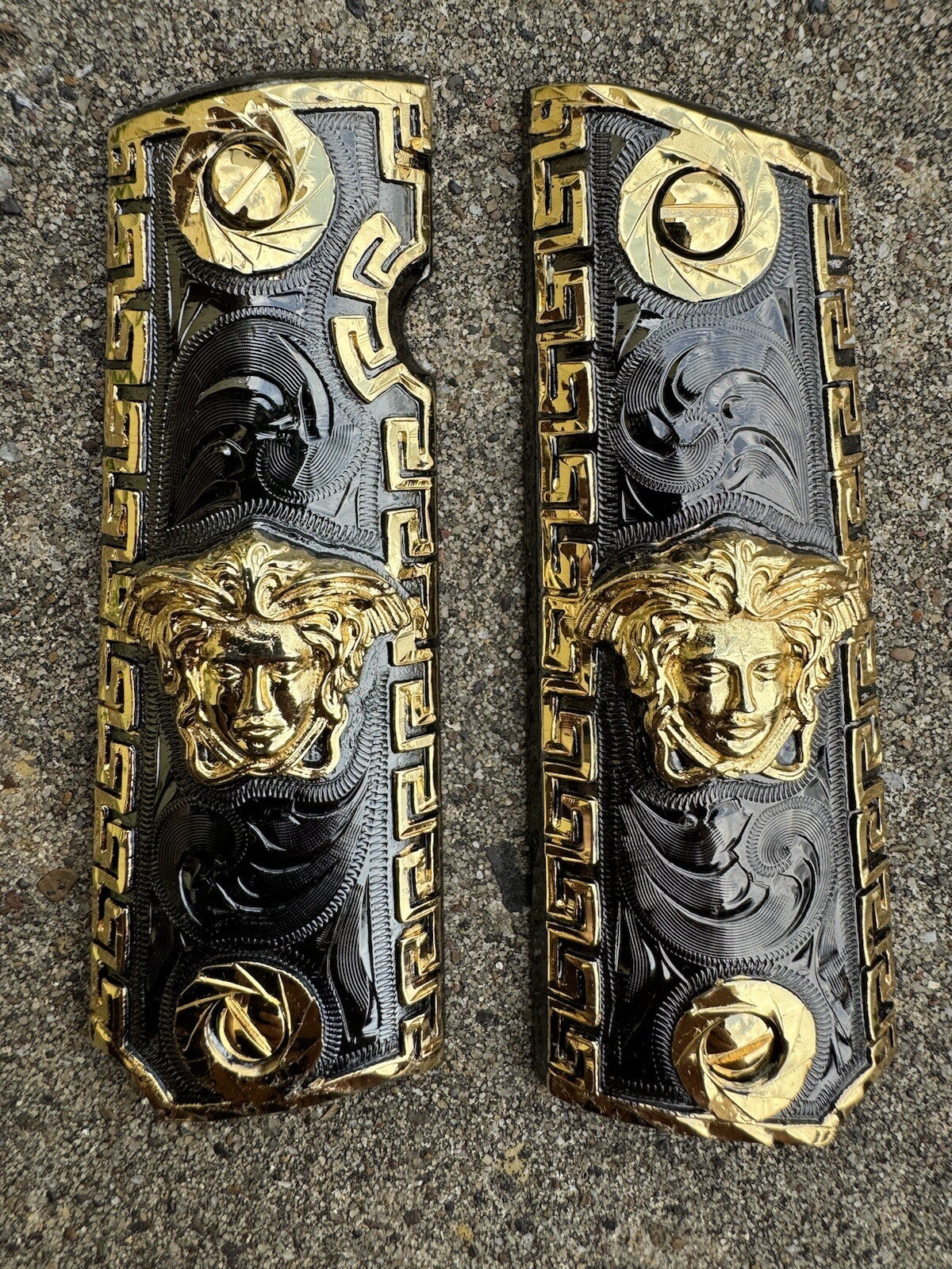 1911 45 38 Super Full Size Versace Gold Gun Pistol Grip Cachas & 24K Screws