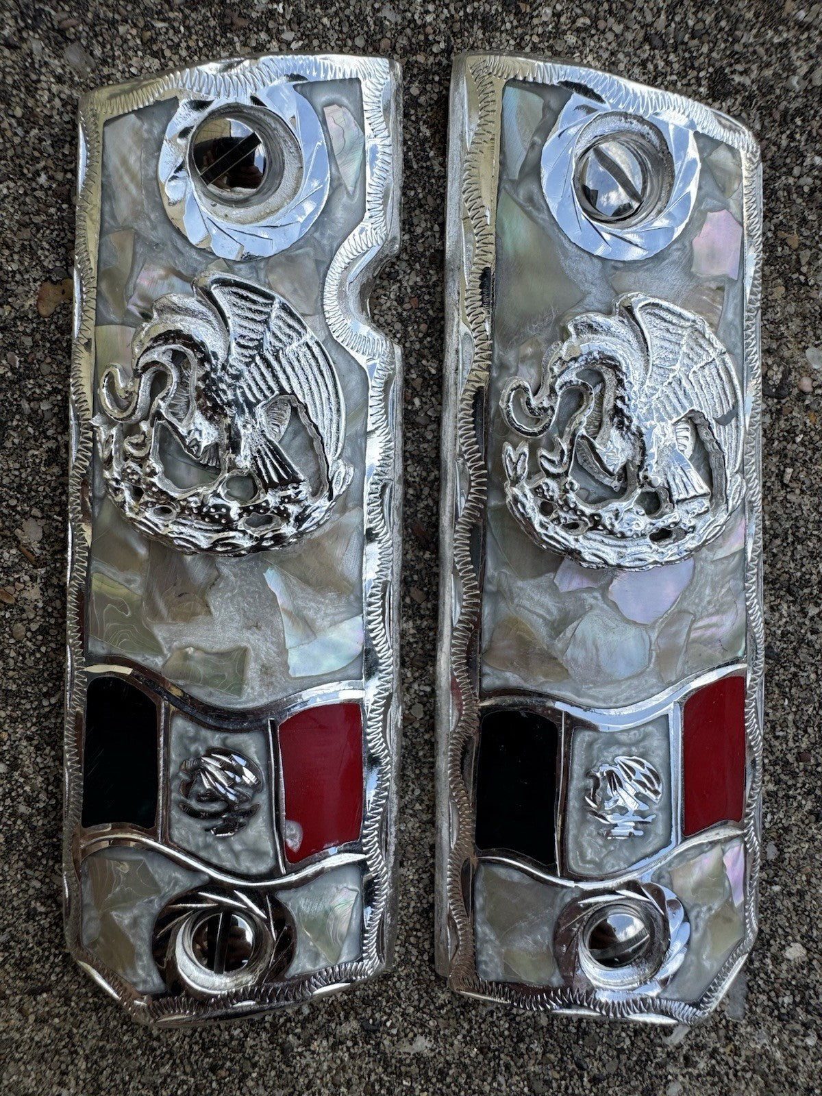 1911 45 38 Super Full Size Aguila Gun Pistol Grip Cachas & Polished Screws