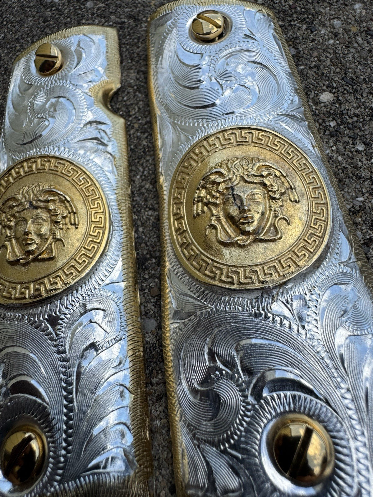 1911 45 38 Super Full Size Versace Gold Gun Pistol Grip Cachas & 24K Screws