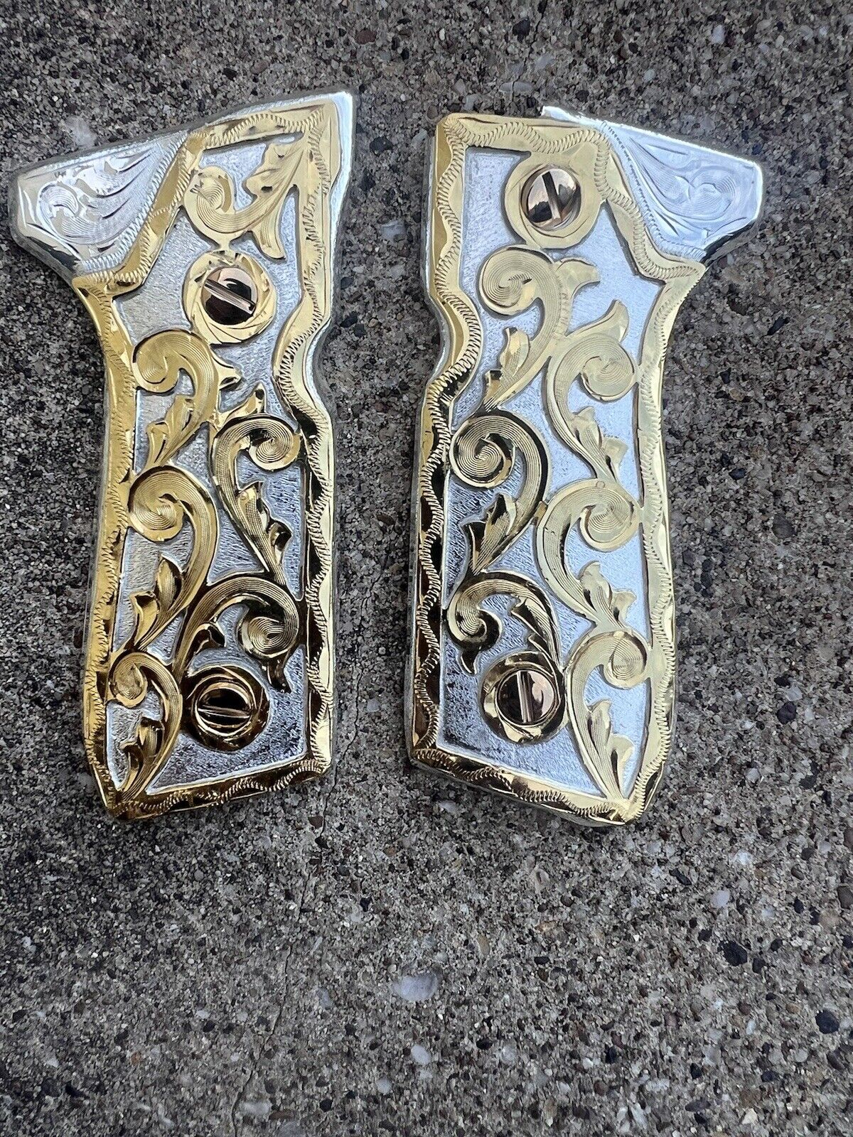 Beretta 92FS Cachas Gold Plated Pistol Custom Grips & 24K Gold Screws
