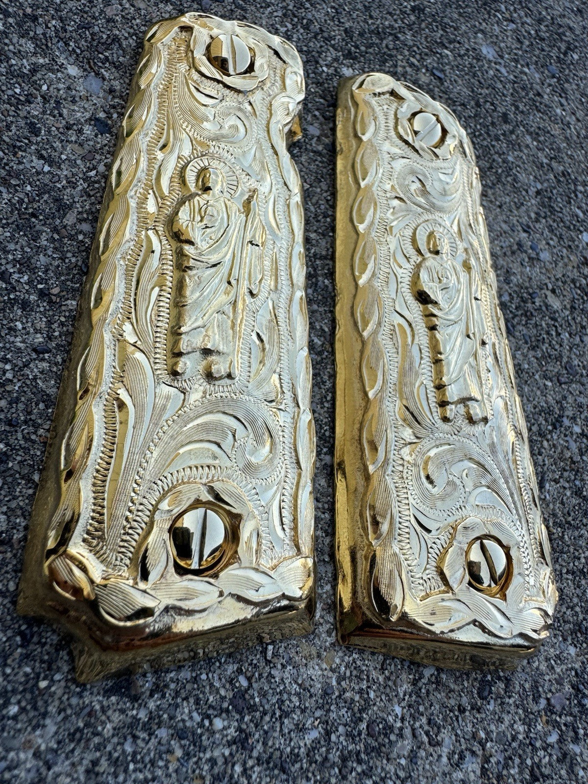 1911 45 38 Super San Judas Full Size Gold Gun Pistol Grip Cachas & 24K Screws