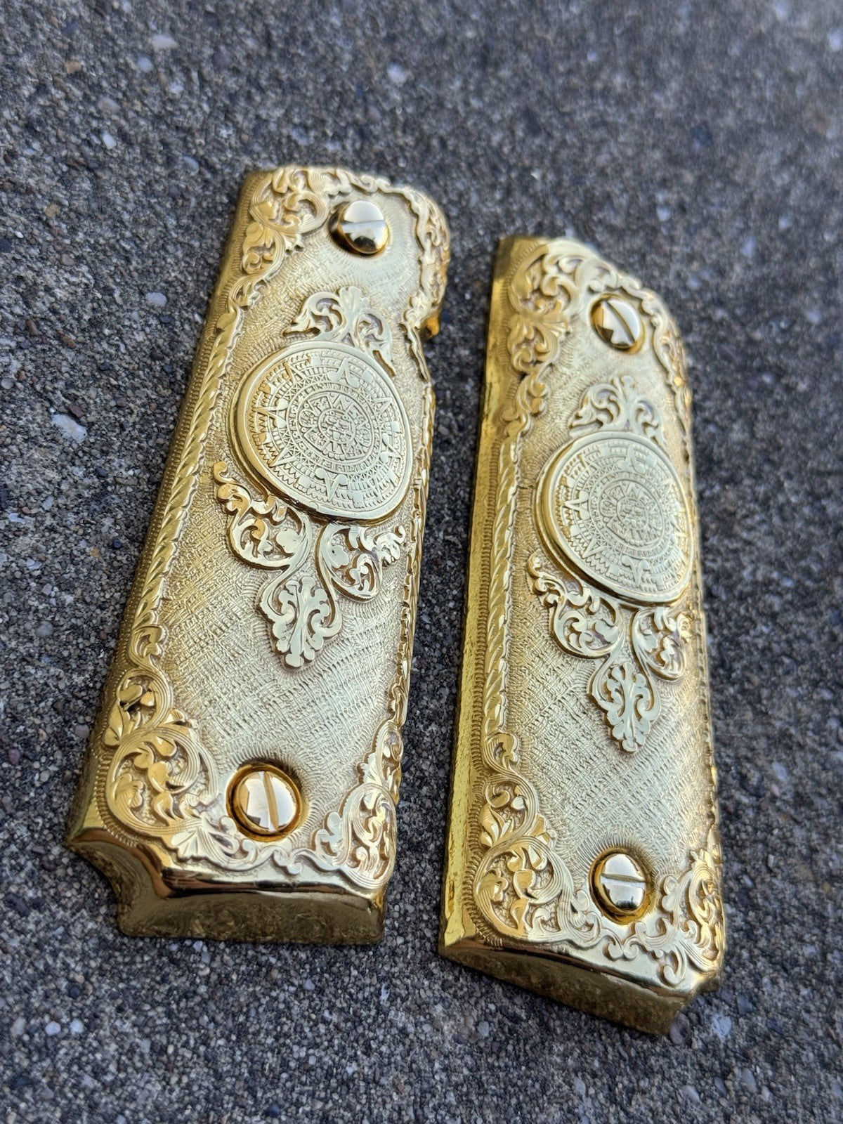 1911 45 38 Super Full Size Aztec Gold Gun Pistol Grip Cachas & 24K Screws