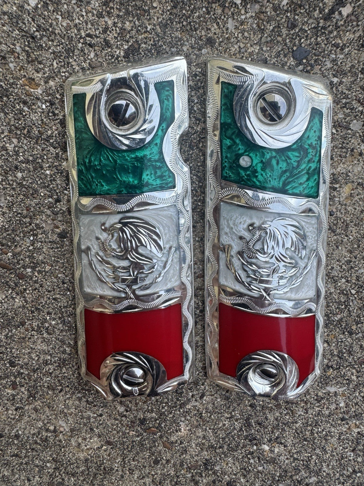 1911 45 38 Super Mexican Eagle Full Size Gun Pistol Grip Cachas & Polished Screw