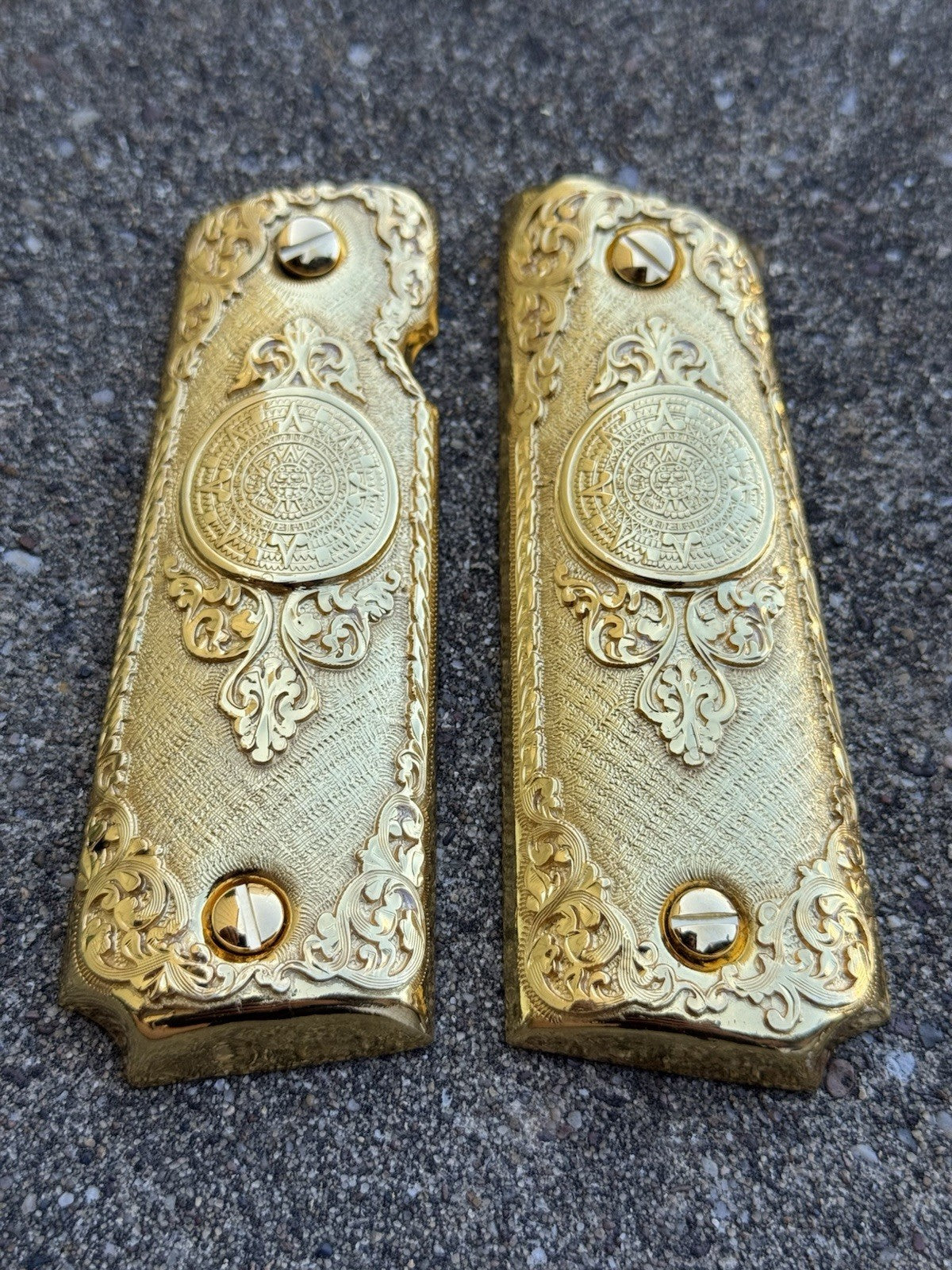 1911 45 38 Super Full Size Aztec Gold Gun Pistol Grip Cachas & 24K Screws