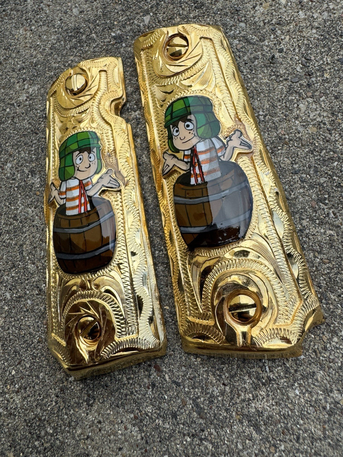 1911 45 38 Super Full Size El Chavo Gold Gun Pistol Grip Cachas & 24K Screws