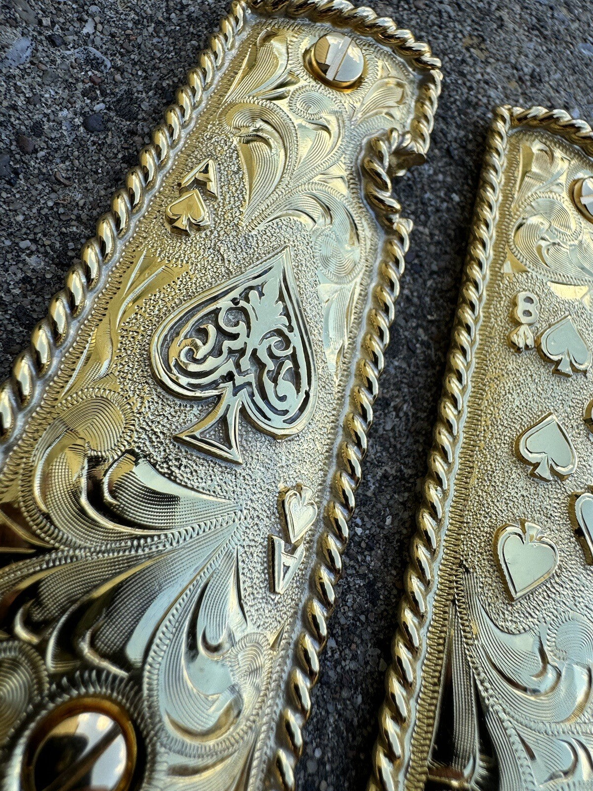 1911 45 38 Super Full Size Ace Deck Of Cards Gold Gun Grip Cachas & 24K Screws
