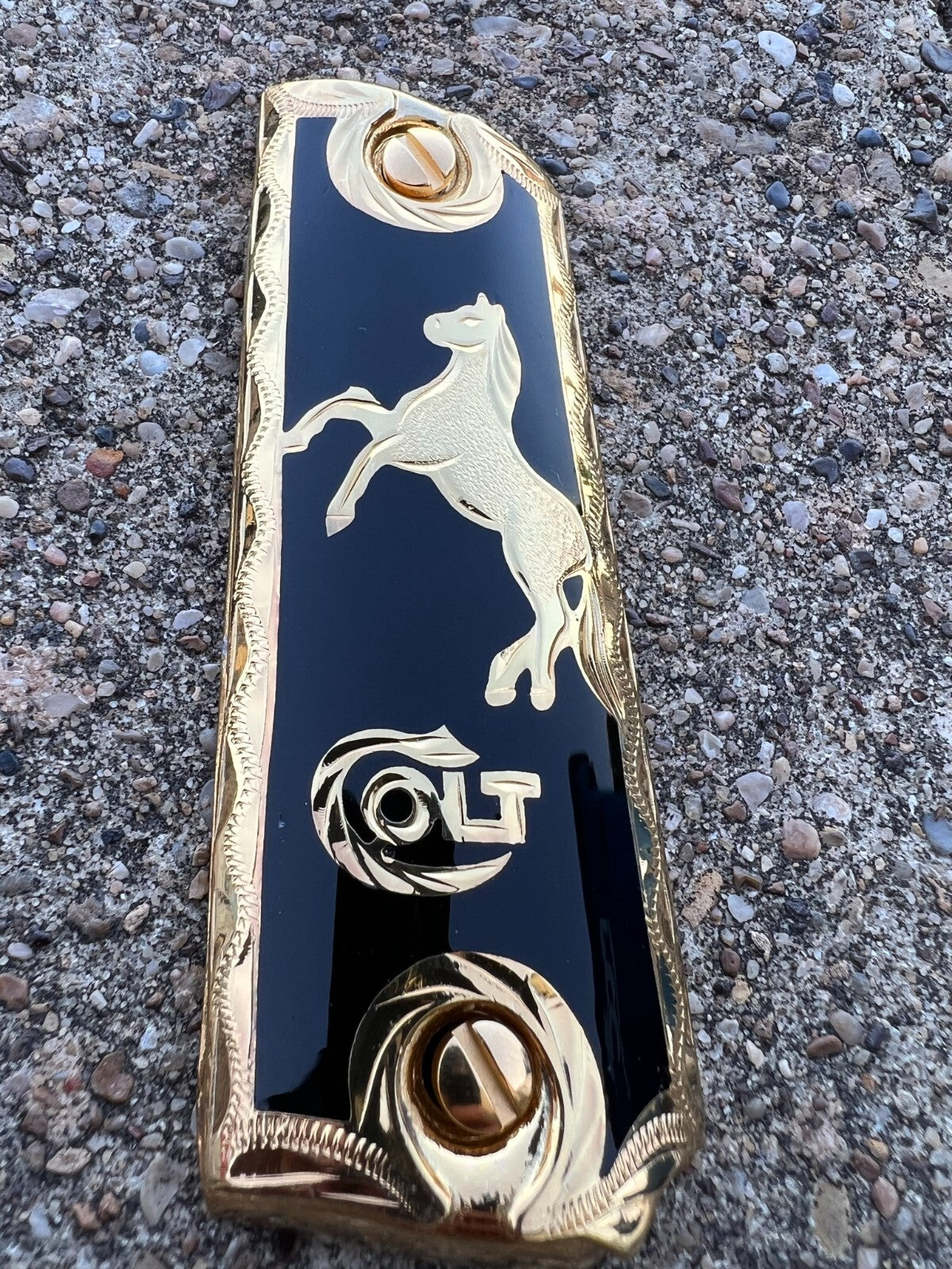 1911 45 38 SUPER COLT GOLD GUN PISTOL GRIP CACHAS CHAPEADO DE ORO 24K SCREWS