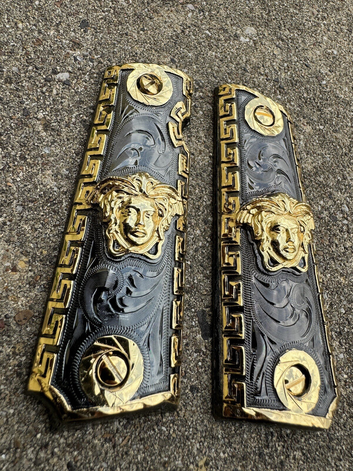 1911 45 38 Super Full Size Versace Gold Gun Pistol Grip Cachas & 24K Screws