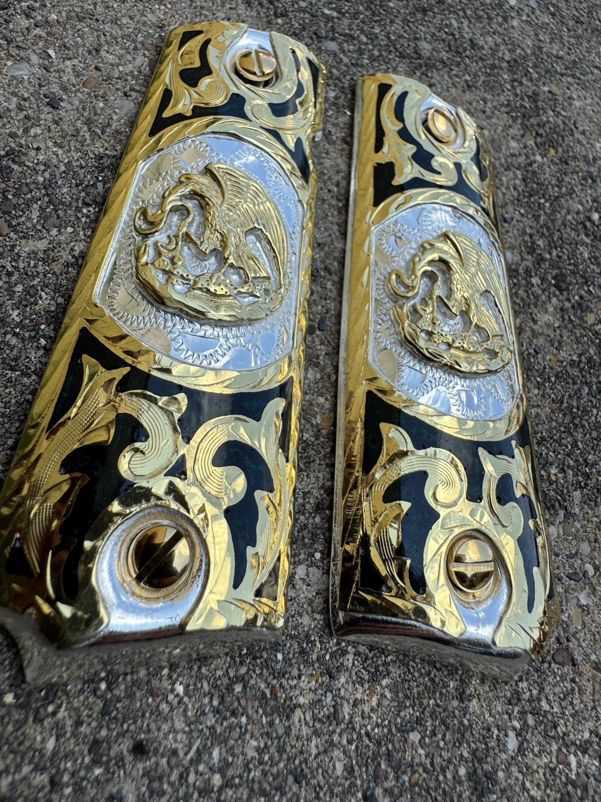 1911 45 38 Super Mexican Eagle Full Size Gold Gun Pistol Grip Cachas & 24K Screw