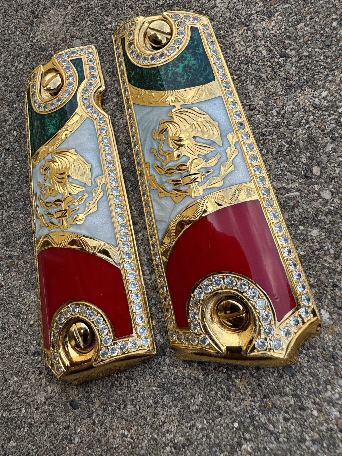 1911 ZIRCONIA 45 38 SUPER MEXICAN FLAG GOLD GUN PISTOL GRIP CACHAS & 24K SCREW