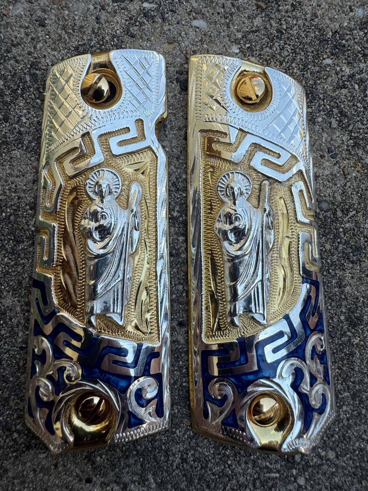 1911 45 38 Super San Judas Full Size Gold Gun Pistol Grip Cachas & 24K Screws