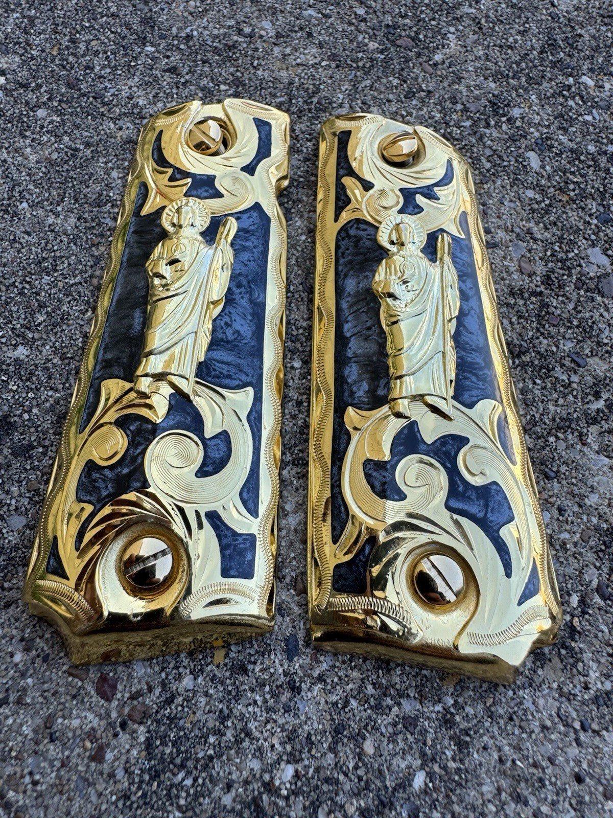 1911 45 38 Super San Judas Full Size Gold Gun Pistol Grip Cachas & 24K Screws