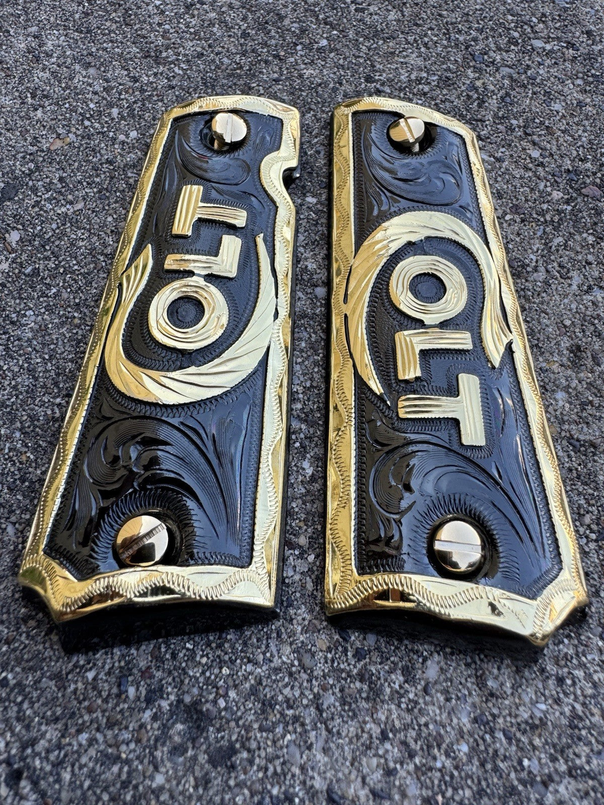 1911 45 38 Super Colt Full Size Gold Gun Pistol Grip Cachas & 24K Screws