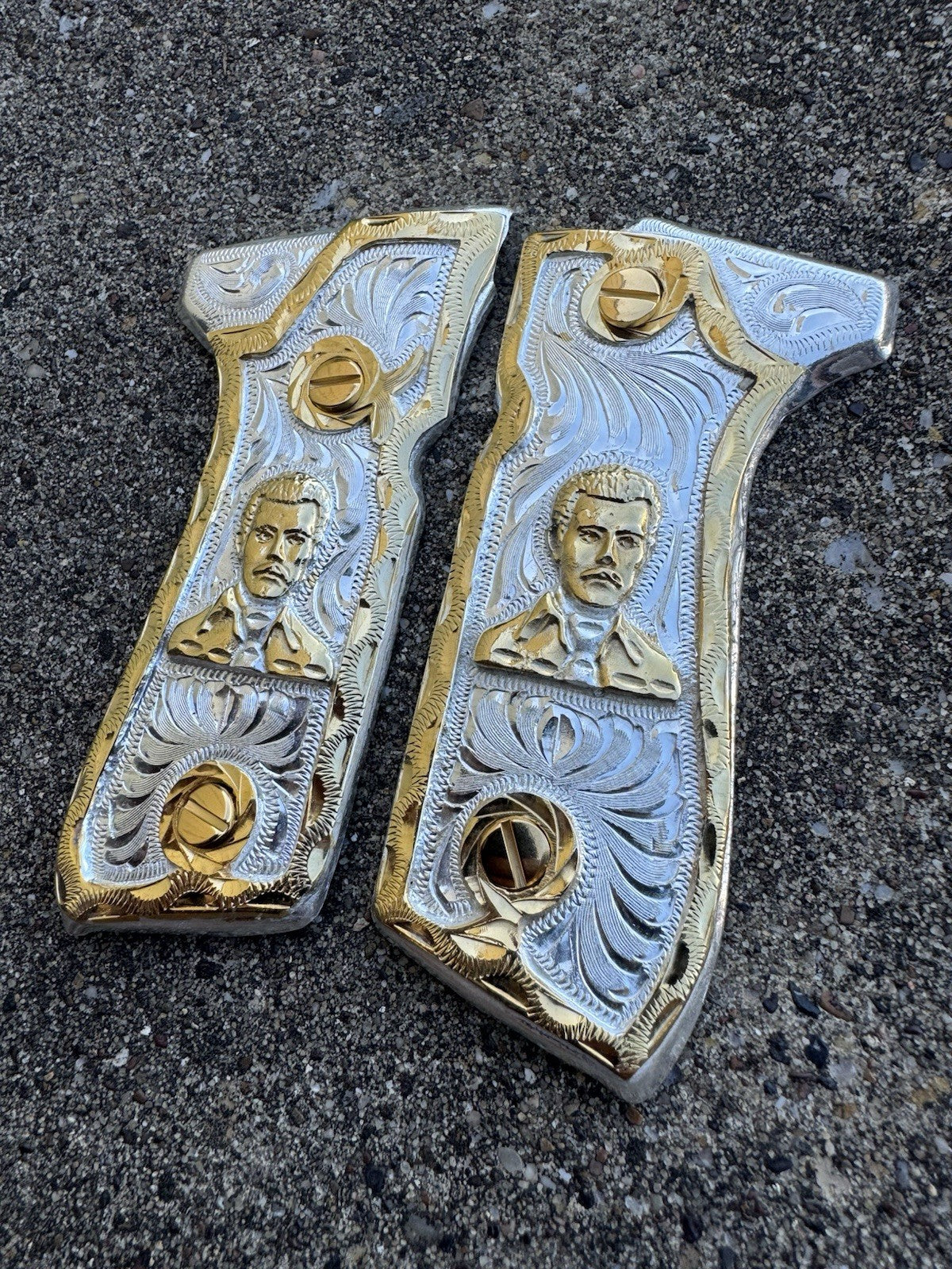 Beretta 92FS Cachas Gold Plated Pistol Custom Grips & Gold Screws