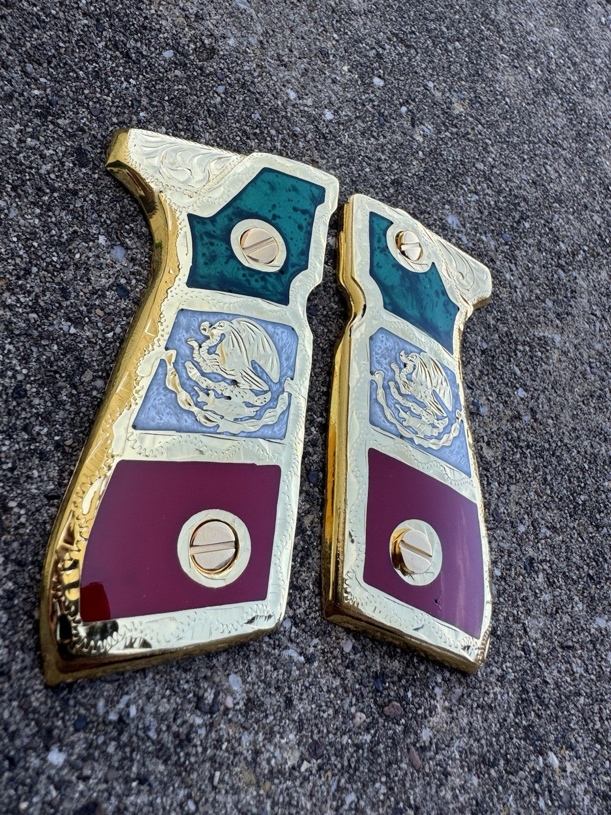 Beretta 92FS Cachas Mexican Flag Gold Plated Pistol Custom Grips & Gold Screws