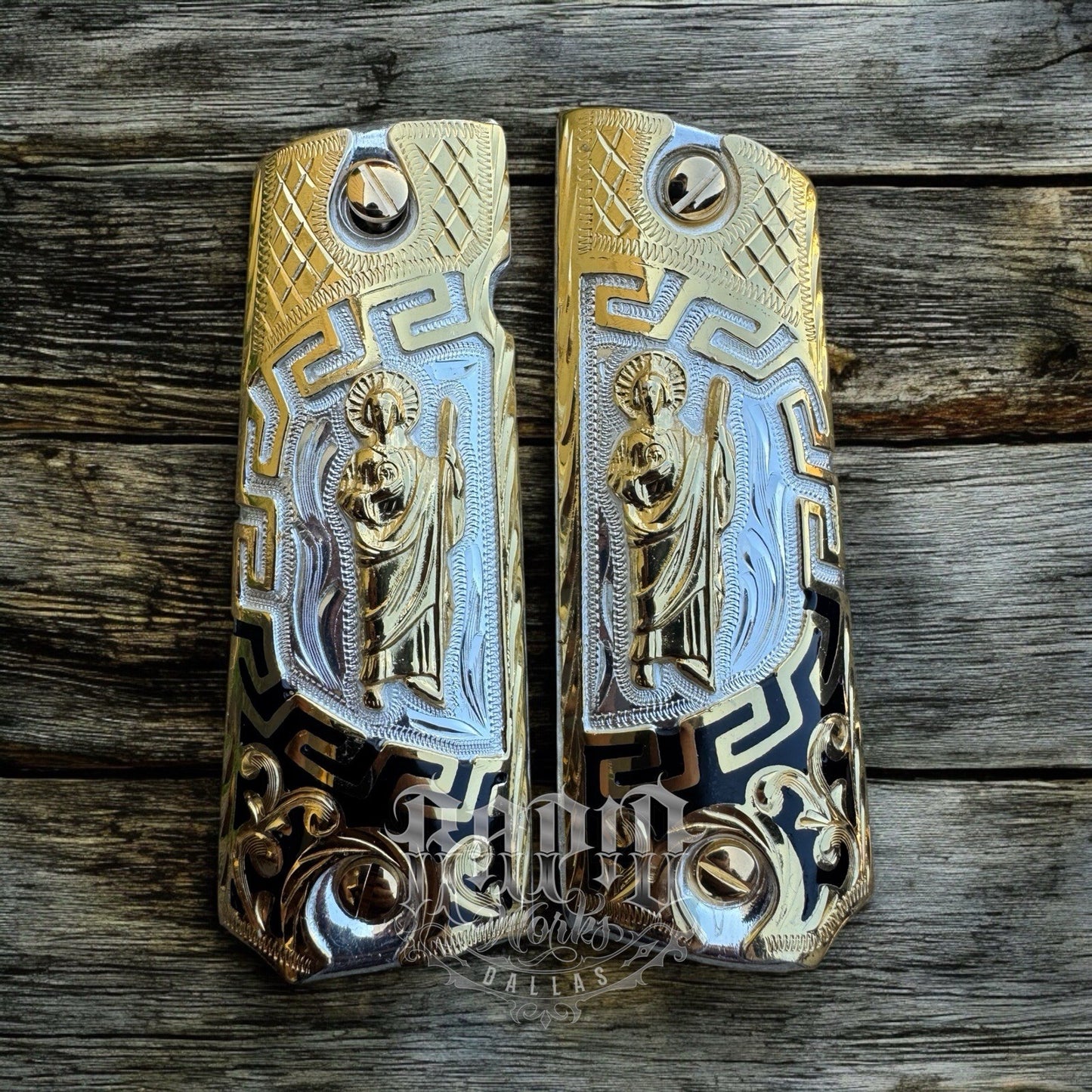 1911 45 38 Super San Judas Full Size Gold Gun Pistol Grip Cachas & 24K Screws