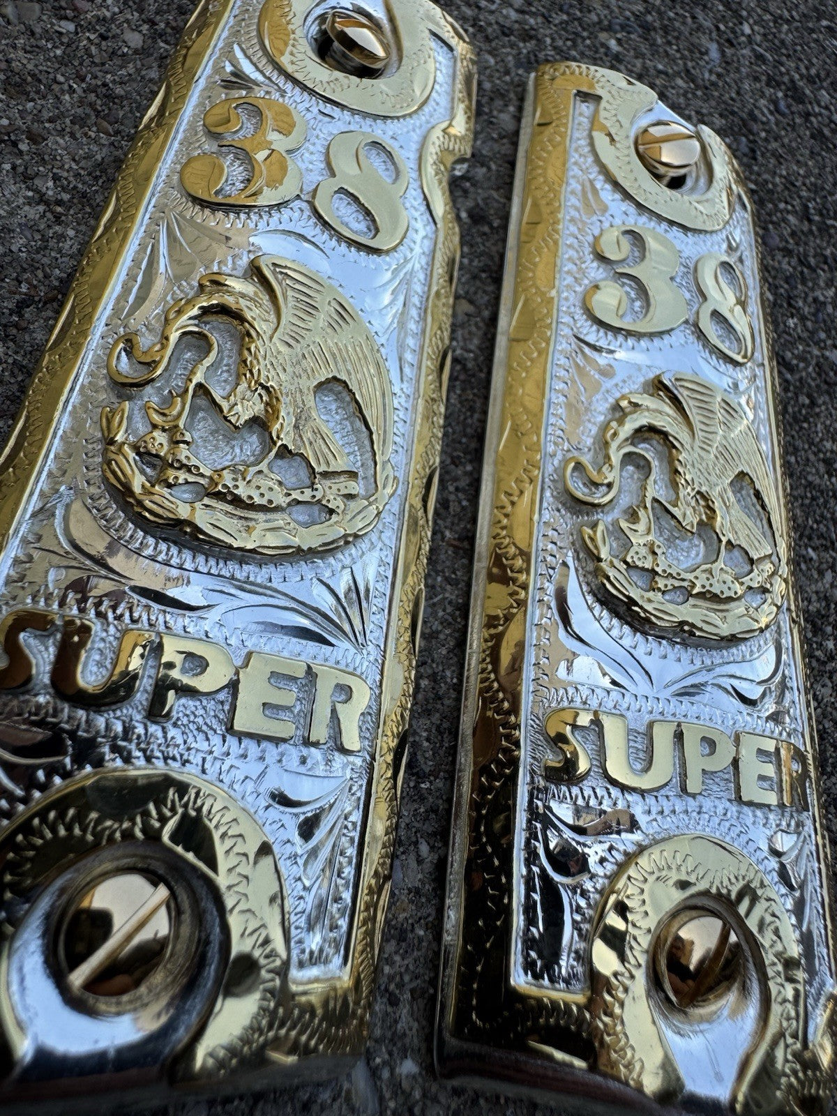 1911 45 38 Super Full Size Aguila Gold Gun Pistol Grip Cachas & 24K Screws