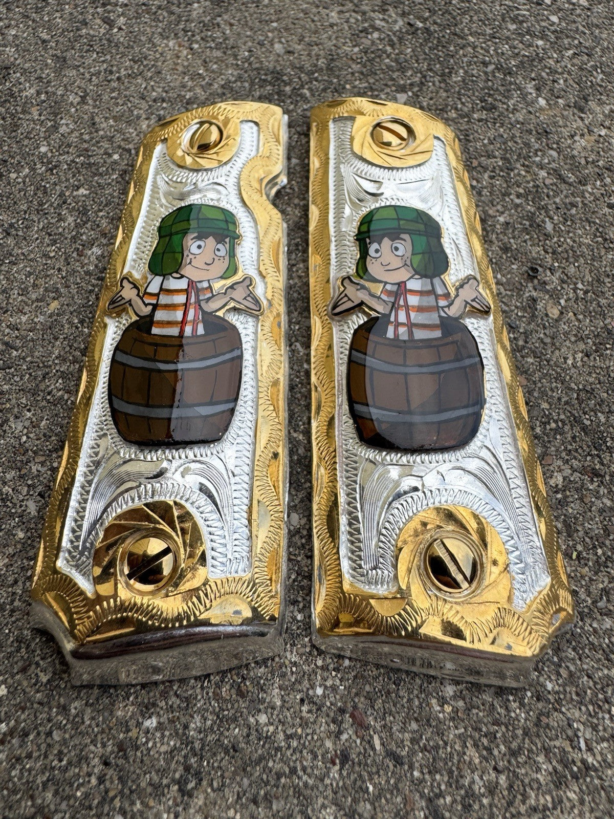 1911 45 38 Super Full Size El Chavo Gold Gun Pistol Grip Cachas & 24K Screws