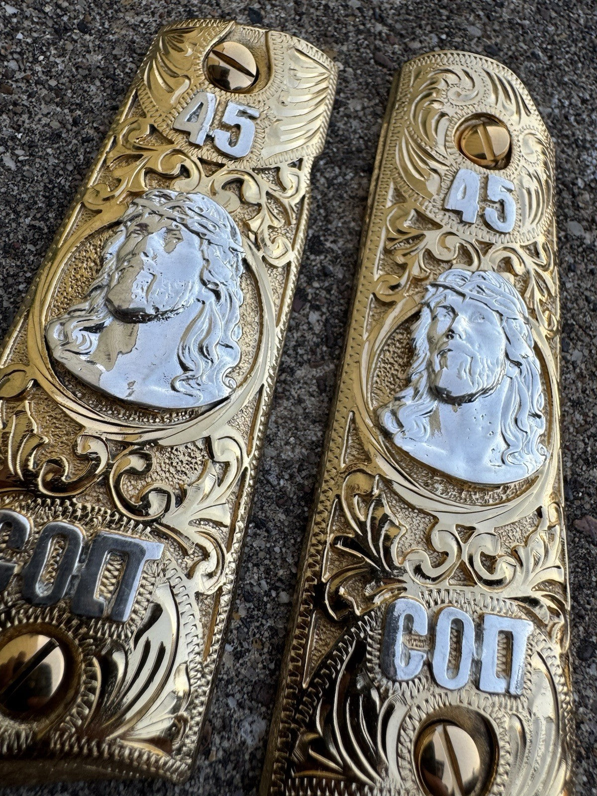 1911 45 38 Super Full Size Gold Gun Pistol Grip Cachas Chapeado & 24K Screws