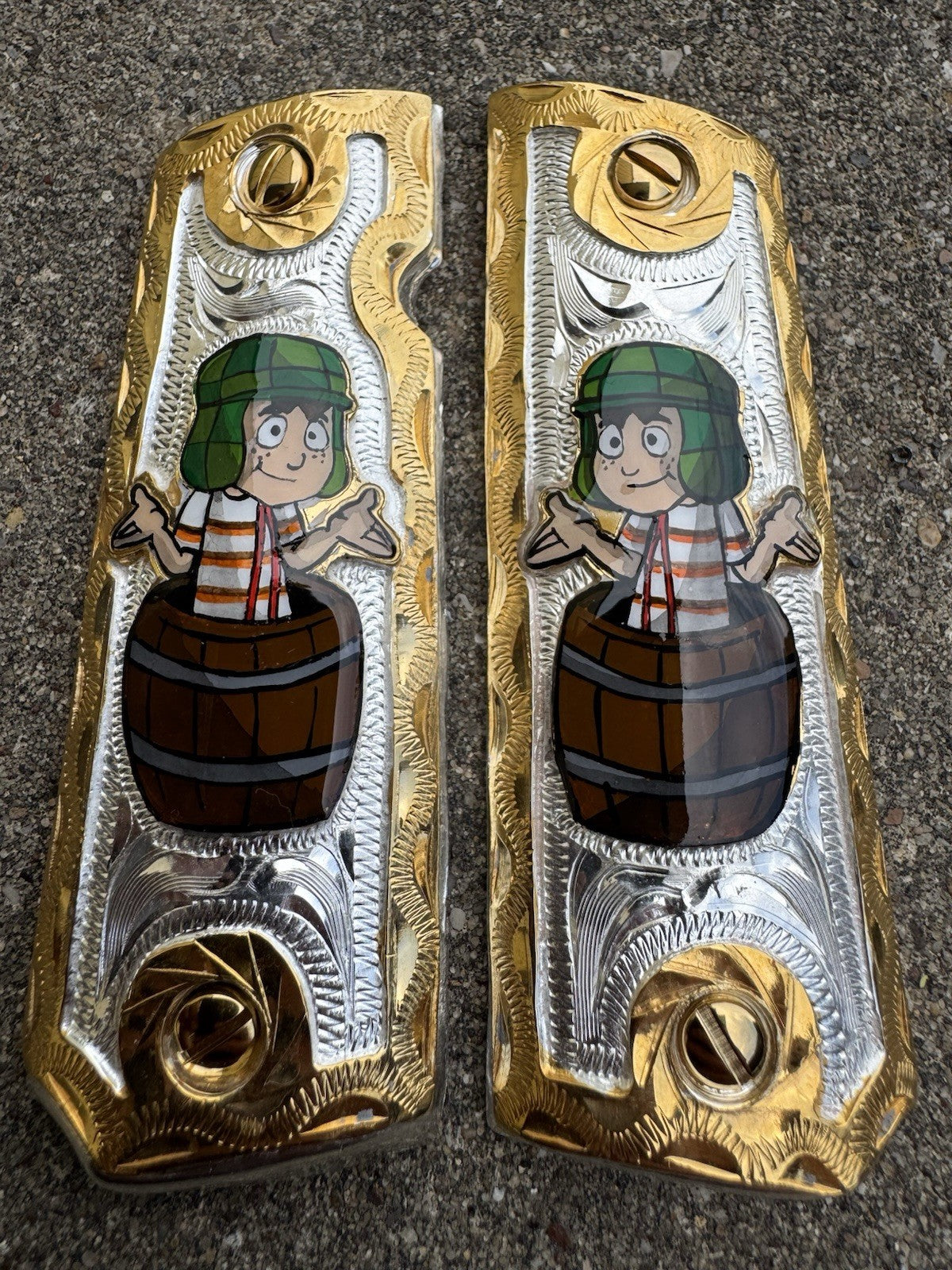 1911 45 38 Super Full Size El Chavo Gold Gun Pistol Grip Cachas & 24K Screws